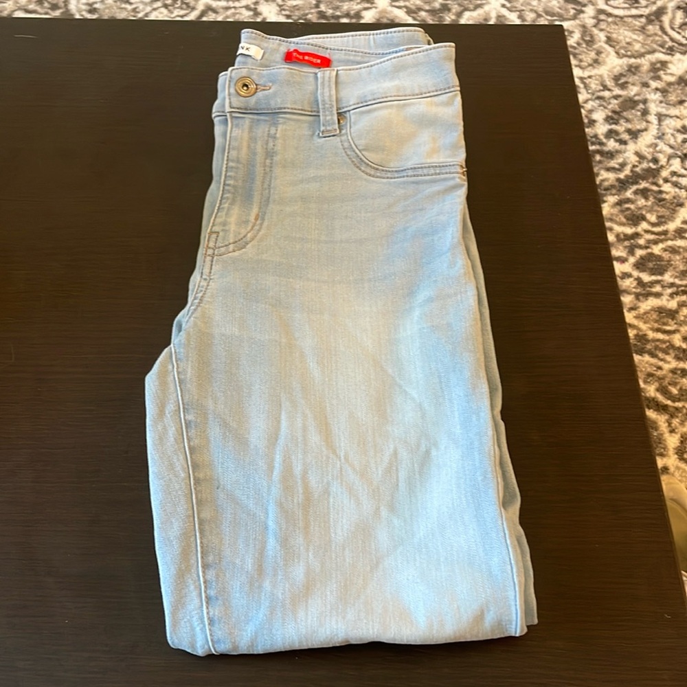 Skinny, stretchy jeans